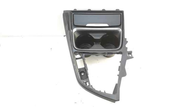9218925 BMW