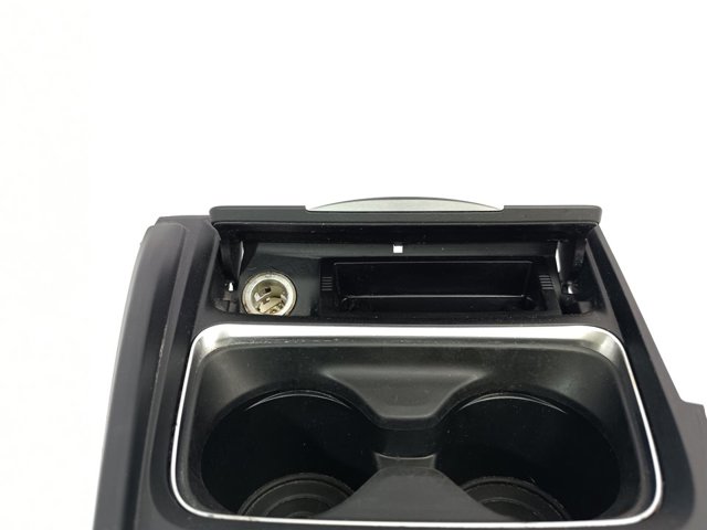 9218925 BMW
