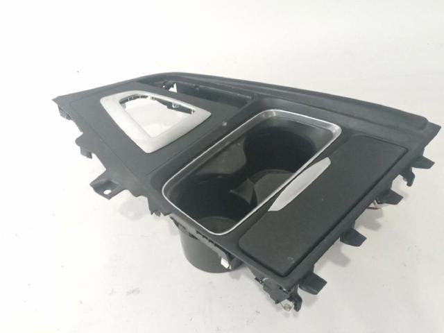 9218925 BMW