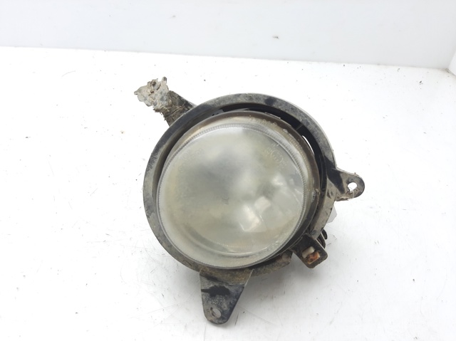 Lampa przeciwmgielna lewa 922013E011 HYUNDAI