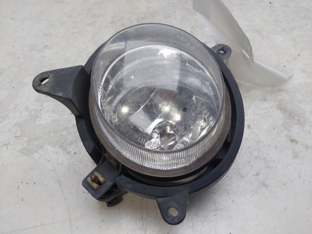 Lampa przeciwmgielna lewa 922013E011 HYUNDAI