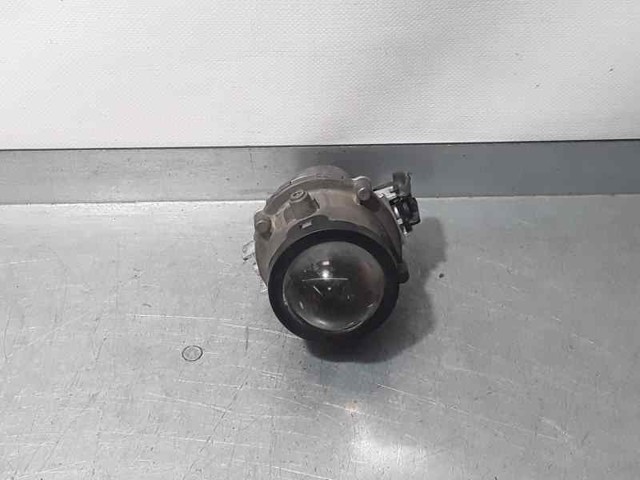 Lampa przeciwmgielna lewa 92201F1000 HYUNDAI