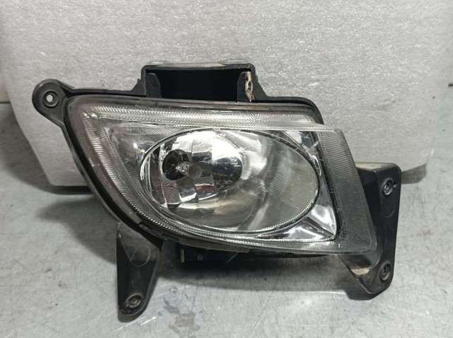 Lampa przeciwmgielna prawa 922022R000 HYUNDAI