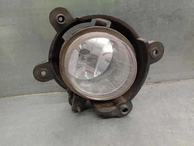 Lampa przeciwmgielna prawa 922023E011 HYUNDAI