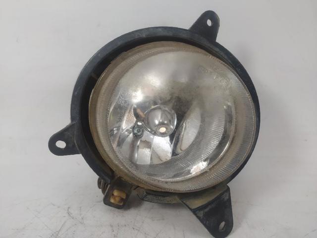 Lampa przeciwmgielna prawa 922023E011 HYUNDAI