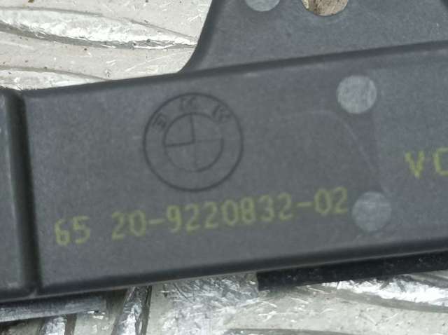 9220832 BMW