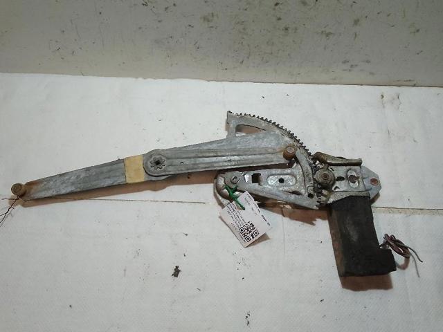 Mechanizm podnoszenia szyby drzwi przednich lewych do Peugeot 205 741A, C