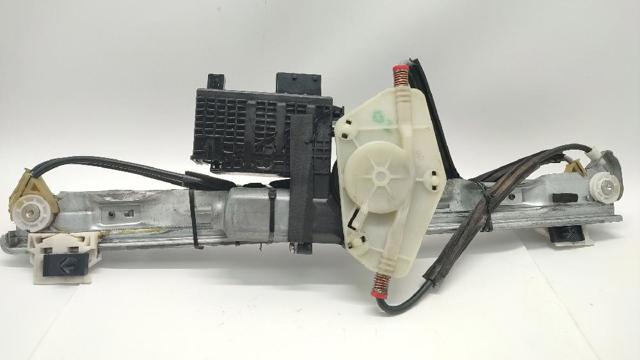 Mechanizm podnoszenia szyby drzwi przednich lewych 9221CV PEUGEOT
