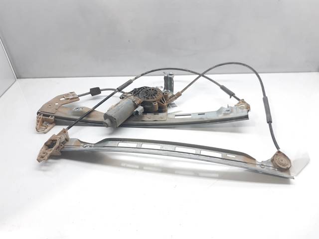 Mechanizm podnoszenia szyby drzwi przednich prawych 9221E4 PEUGEOT