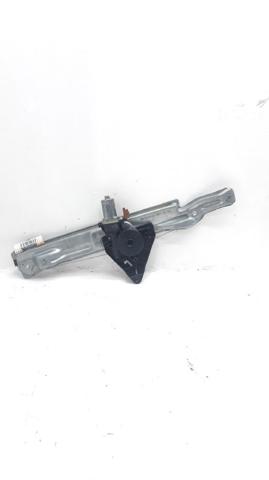 Mechanizm podnoszenia szyby drzwi przednich prawych 9221F9 PEUGEOT