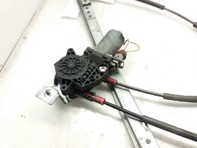 Mechanizm podnoszenia szyby drzwi przednich lewych 9221H4 PEUGEOT