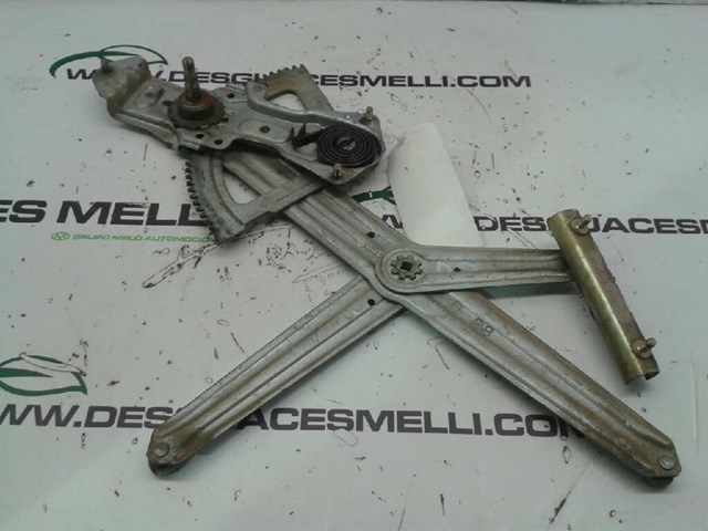 Mechanizm podnoszenia szyby drzwi przednich prawych 922269 PEUGEOT