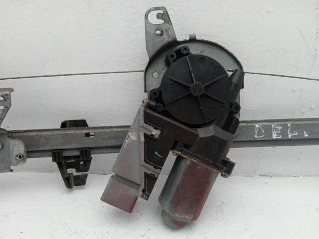 Mechanizm podnoszenia szyby drzwi przednich prawych 9222AP PEUGEOT