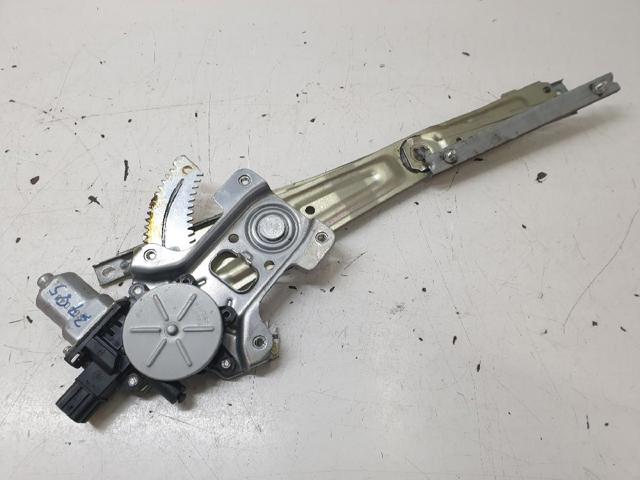 Mechanizm podnoszenia szyby drzwi przednich prawych 9222CS PEUGEOT