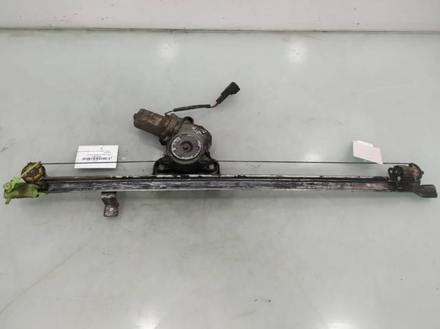Mechanizm podnoszenia szyby drzwi przednich prawych 9222F1 PEUGEOT