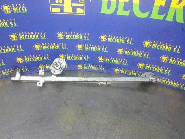 Mechanizm podnoszenia szyby drzwi przednich prawych 9222F1 PEUGEOT