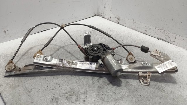 Mechanizm podnoszenia szyby drzwi przednich prawych 9222F8 PEUGEOT