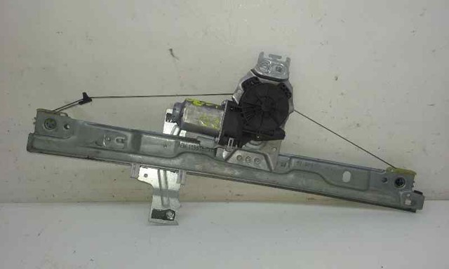 Mechanizm podnoszenia szyby drzwi przednich prawych 9222W9 PEUGEOT