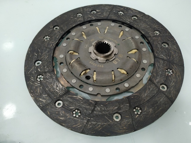 Tarcza sprzęgła 9223223 OPEL