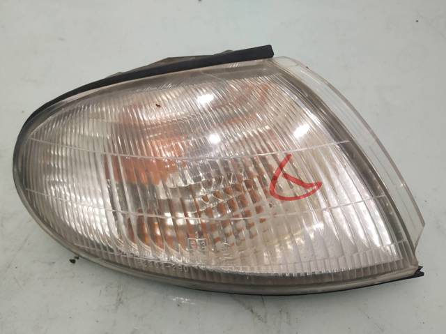 Kierunkowskaz prawy Hyundai Lantra 2