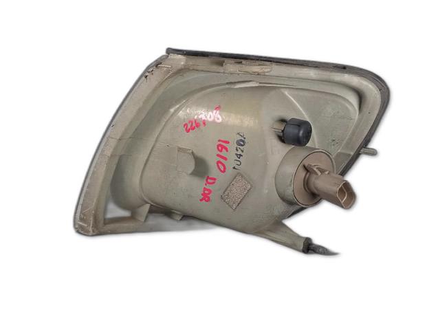 Kierunkowskaz prawy Hyundai Trajet FO