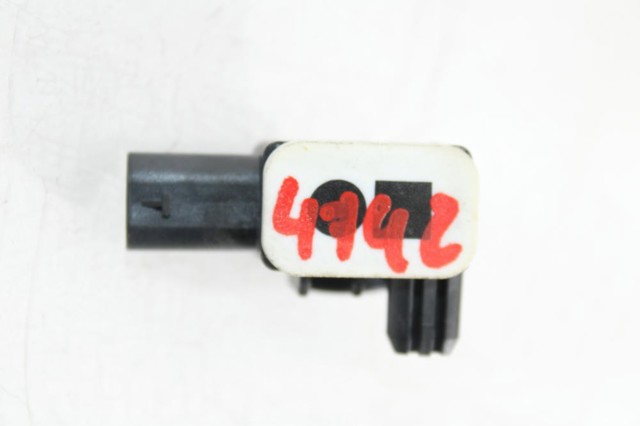 9234989 BMW