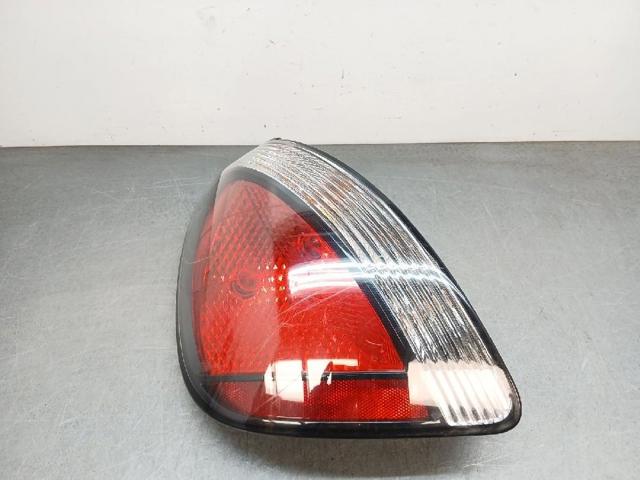 Lampa zespolona tylna lewa 924011G210 HYUNDAI