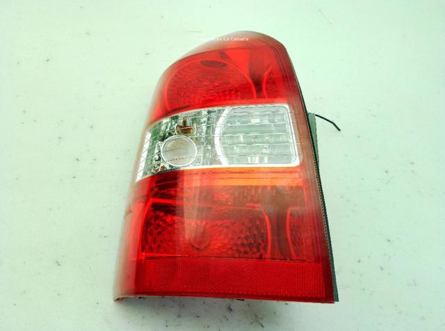 Lampa zespolona tylna lewa 924012E0 HYUNDAI