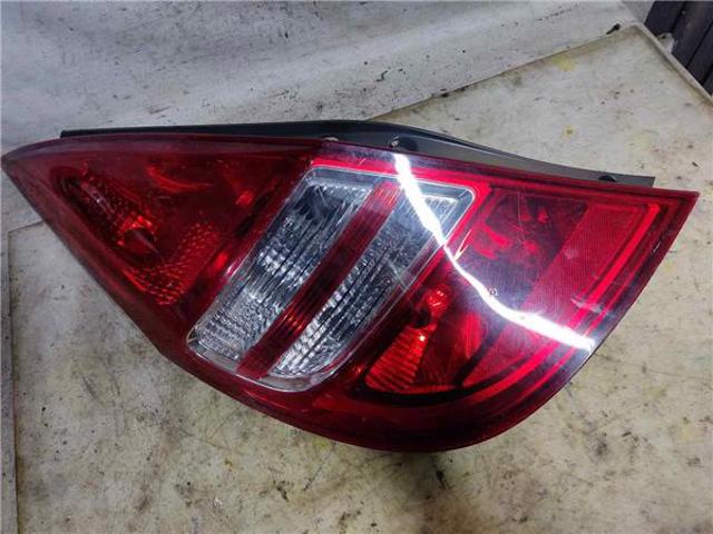 Lampa zespolona tylna lewa 924012R0 HYUNDAI