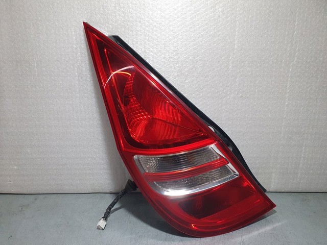 Lampa zespolona tylna lewa 924012R0 HYUNDAI
