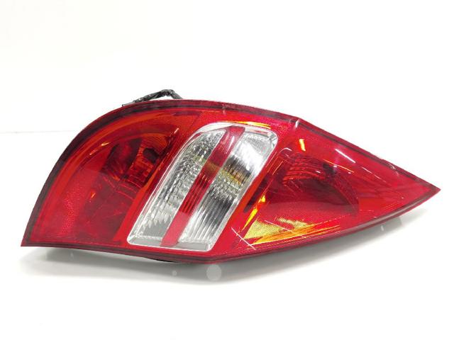 Lampa zespolona tylna lewa 924012R0 HYUNDAI