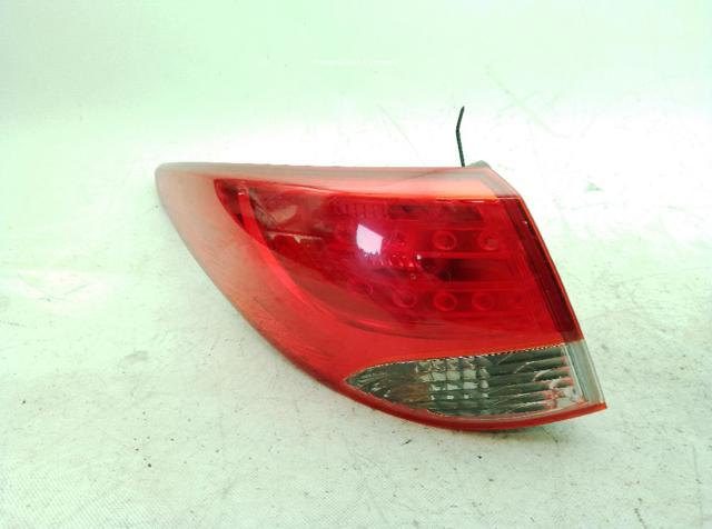 Lampa zespolona tylna lewa zewnętrzna 924012Y0 HYUNDAI