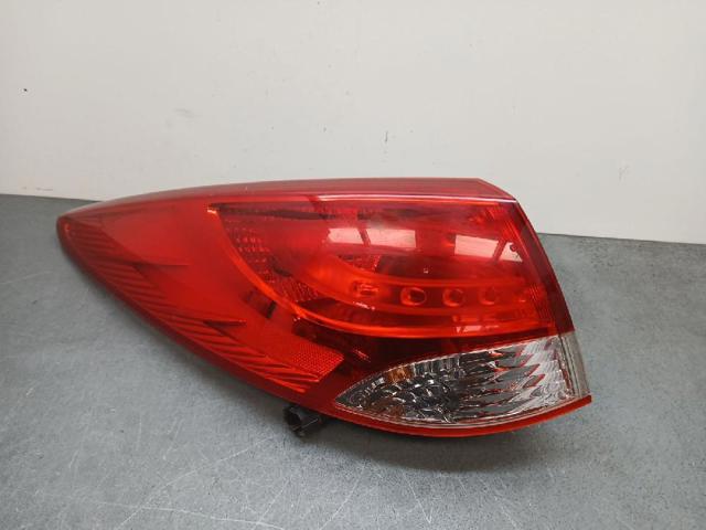 Lampa zespolona tylna lewa zewnętrzna 924012Y0 HYUNDAI