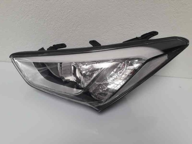 Lampa zespolona tylna lewa zewnętrzna 92401A5020 HYUNDAI