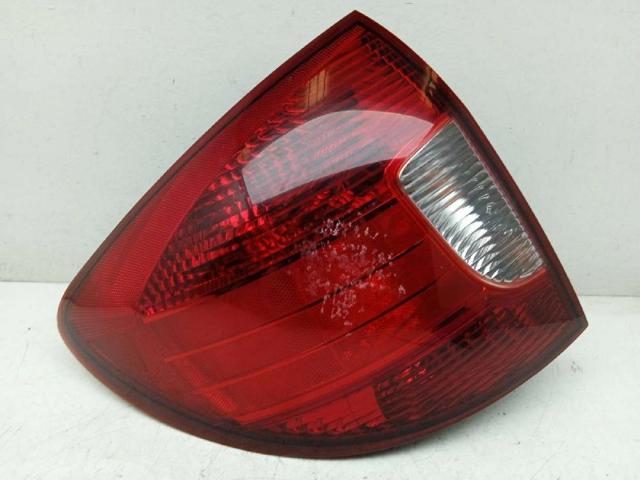 Kupić Lampa zespolona tylna lewa KIA Rio I DC w dobrej cenie