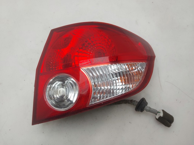 Lampa zespolona tylna prawa 924021C010 HYUNDAI