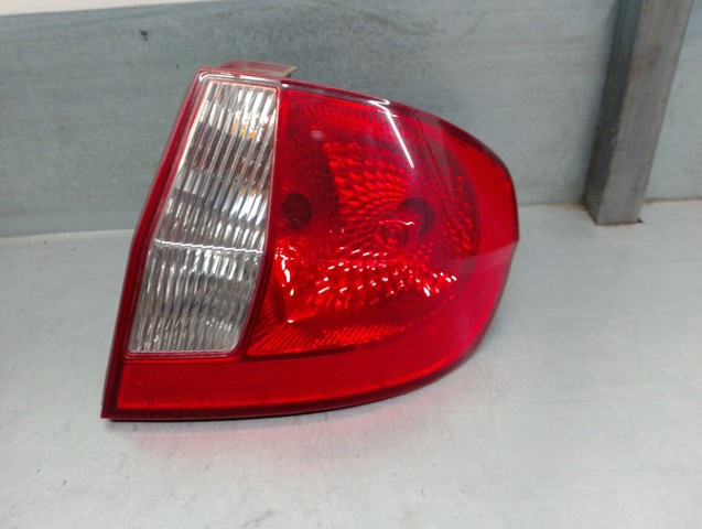 Lampa zespolona tylna prawa 924021C5XX HYUNDAI