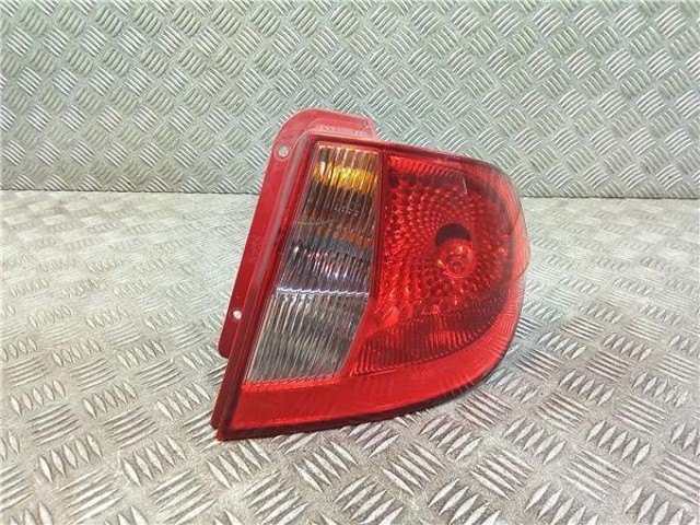 Lampa zespolona tylna prawa 924021C5XX HYUNDAI