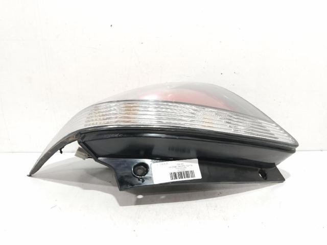 Lampa zespolona tylna prawa KIA Rio 2 JB