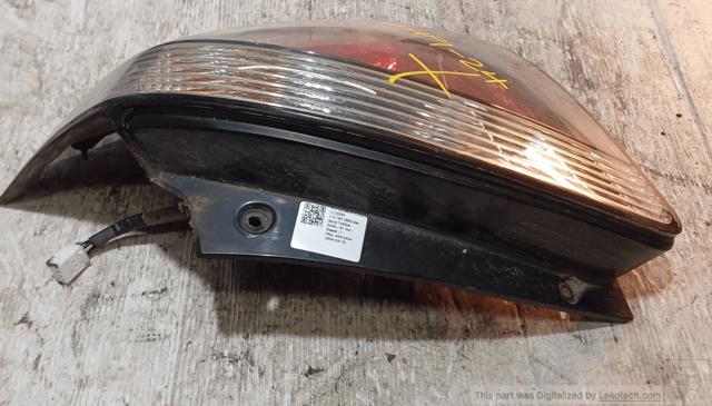 Lampa zespolona tylna prawa KIA Rio 2 JB