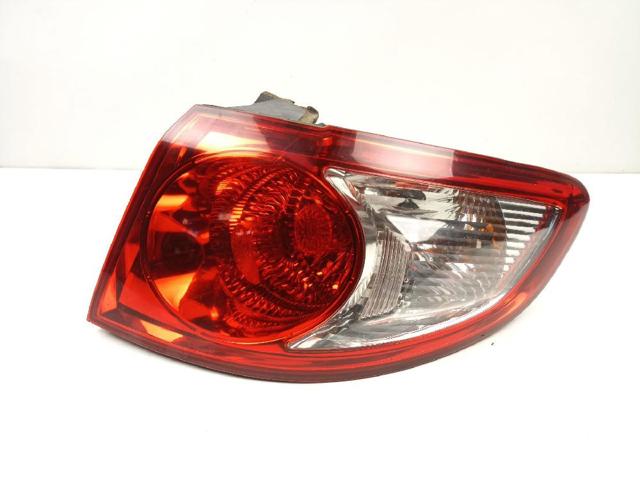 Lampa zespolona tylna prawa zewnętrzna 924022B020 HYUNDAI