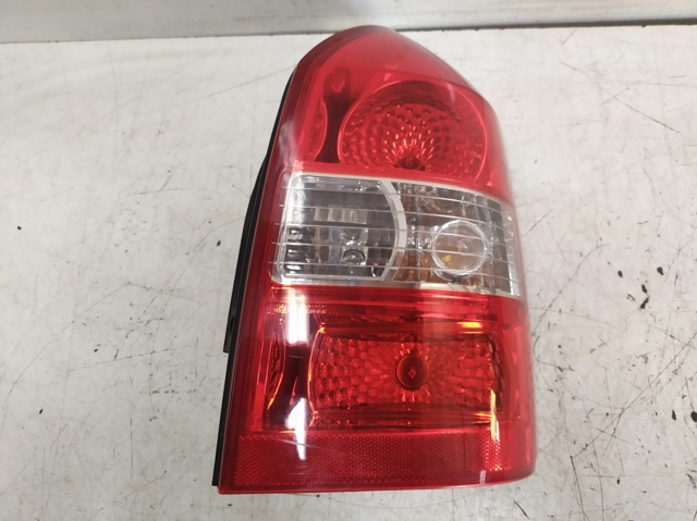 Lampa zespolona tylna prawa 924022E0 HYUNDAI