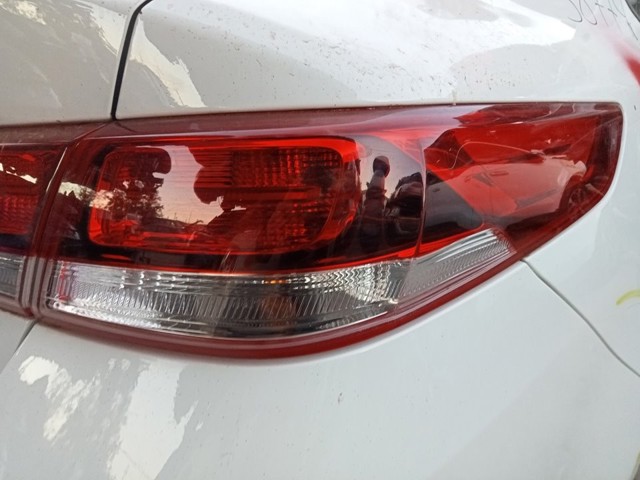 92402D4000 Hyundai/Kia