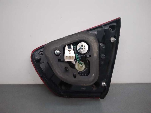 Lampa zespolona tylna lewa wewnętrzna 924031W2 HYUNDAI