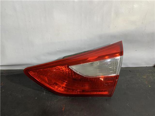 Lampa zespolona tylna prawa wewnętrzna 92404A50 HYUNDAI