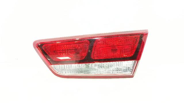 Lampa zespolona tylna prawa wewnętrzna 92404D4050 HYUNDAI