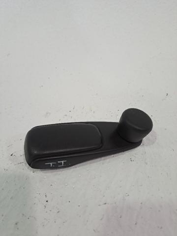 Rączka podnoszenia szyby drzwi tylnych 9240F4 PEUGEOT