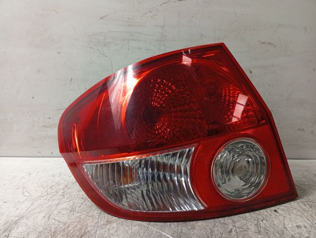 Lampa zespolona tylna lewa 924101C010 HYUNDAI