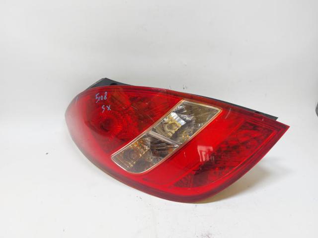 Lampa zespolona tylna lewa 924101J000 HYUNDAI