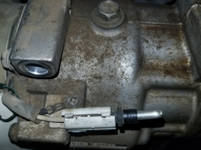 926000097R Renault (RVI)